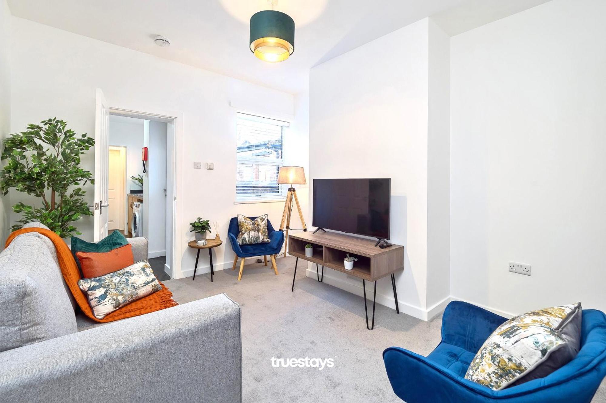 Nursery House By Truestays - 3 Bedroom House In Stoke-On-Trent Buitenkant foto