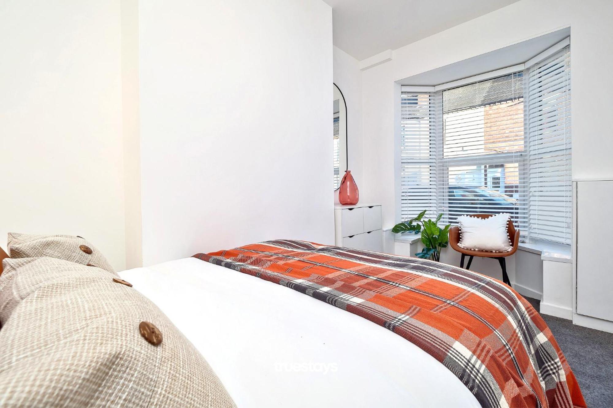 Nursery House By Truestays - 3 Bedroom House In Stoke-On-Trent Buitenkant foto